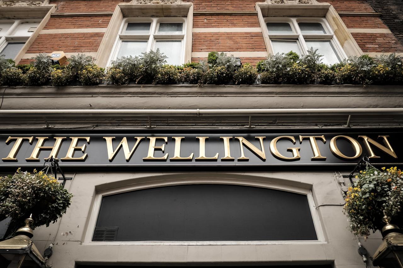 The Wellington Hotel Londra Exterior foto